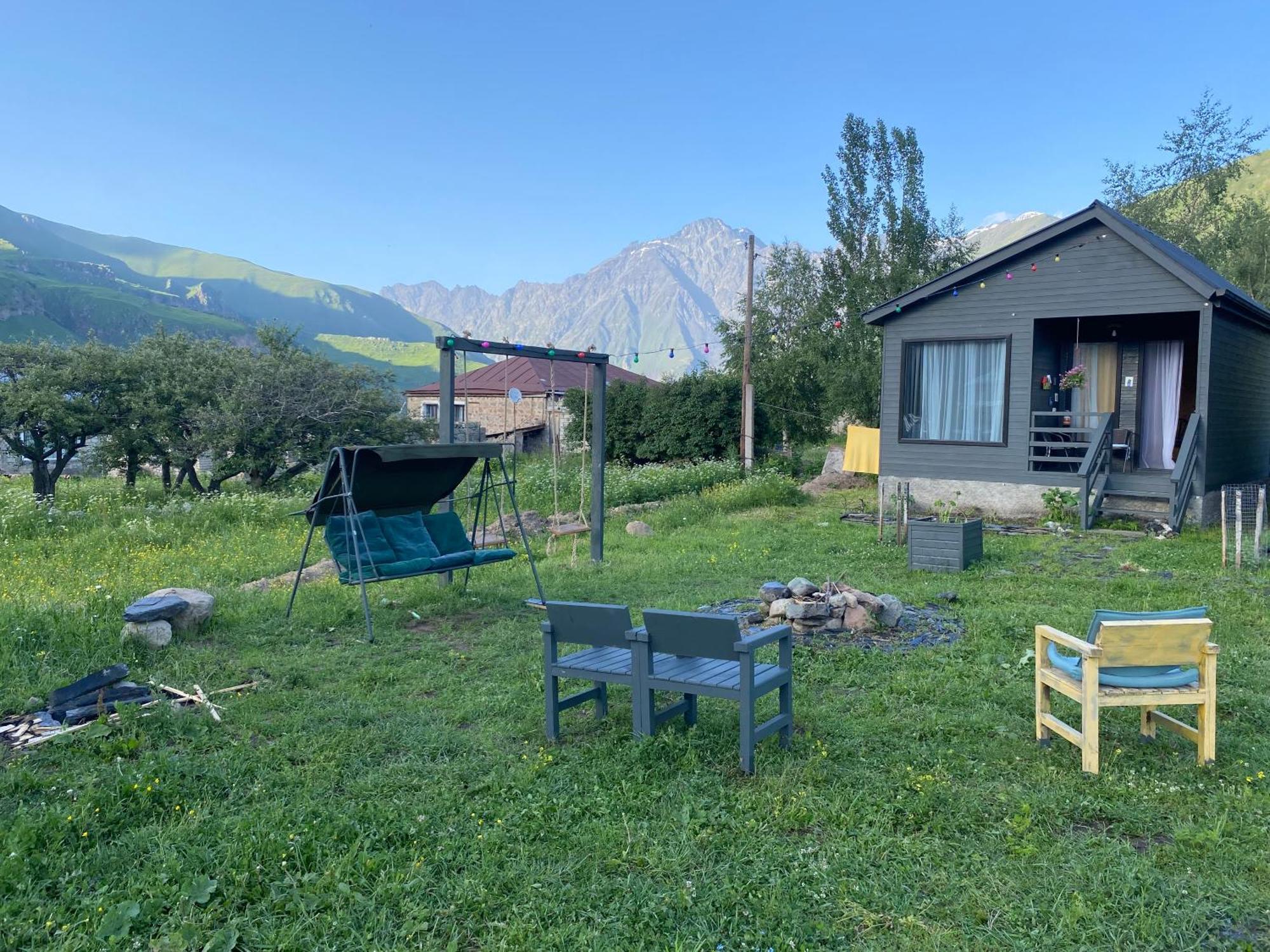 Cottage Kazbegi Sioni Bagian luar foto