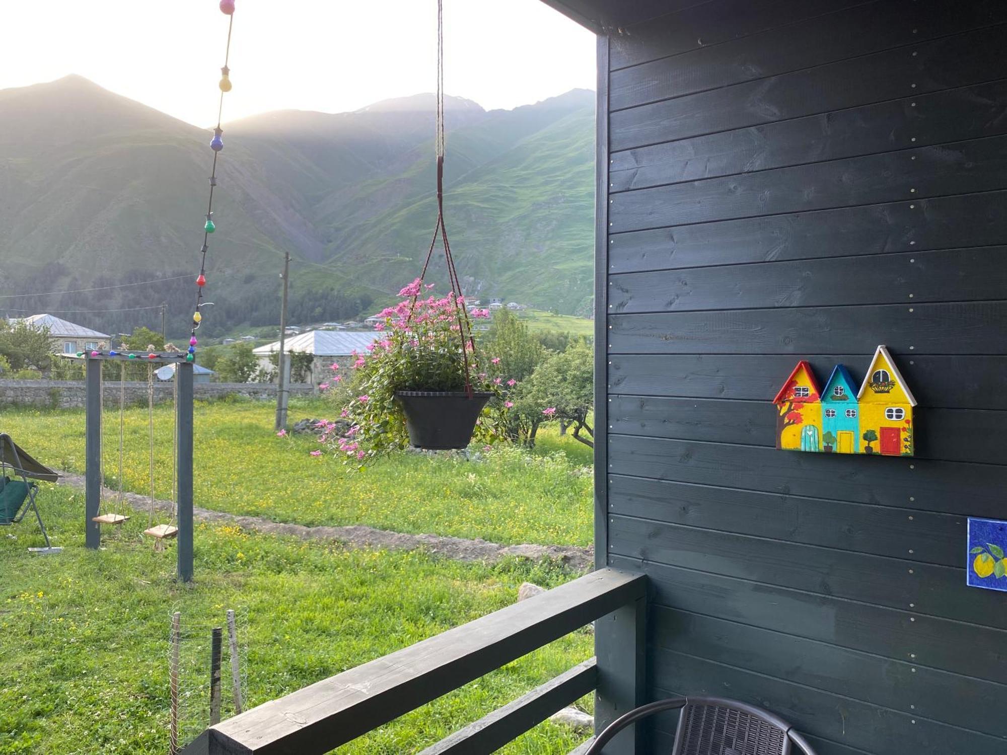 Cottage Kazbegi Sioni Bagian luar foto